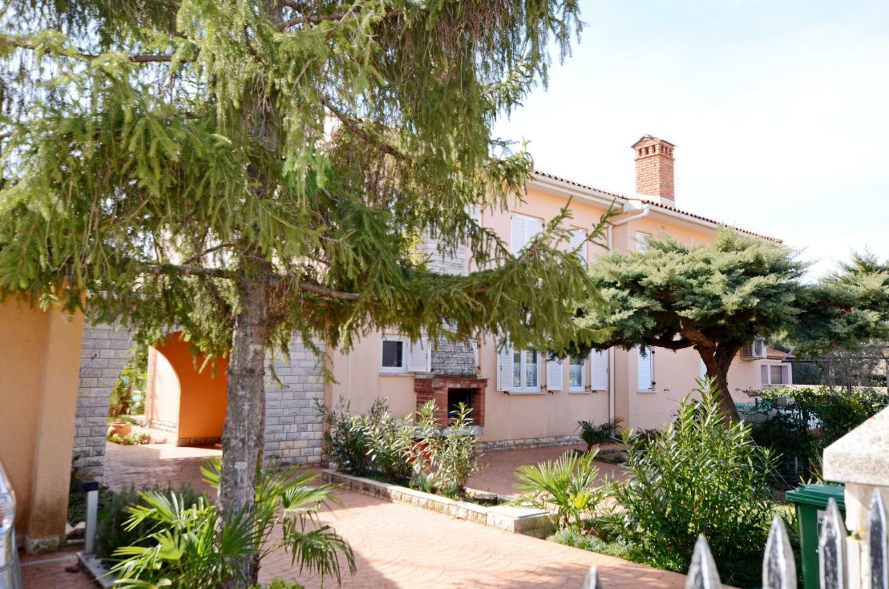 Villa Di Te Nema بولا المظهر الخارجي الصورة